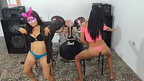 yo morena n her indigenous friend dildo pussy play new years eve vibes 🔥