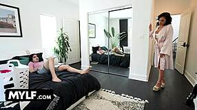 jealous latina stepmom daisy fuentes fucks stepson doggystyle deepthroat revenge!