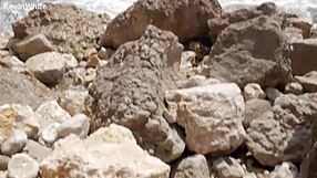 fucking my stepsister's wet pussy on the beach felt so risky and hot outdoors