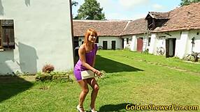 ginger skank peez everywhere so hot!!