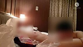 ASIAN PUSSY DIVING FULL VERSION MODEL LICKS MUFF DEEP