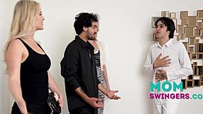 nhl family swap taboo: lindsey lake milf seduces slim thicc vicc in group