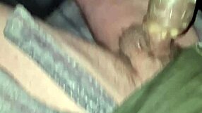 M4RKUS77 CUMS HANDSFREE IN PUBLIC BREEDING HIS FLESHLIGHT OUTDOORS!