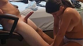 Girlfriend SUCKS Cock Like A Pro In AMAZING Blowjob Cumshot!