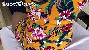 my fingers plunge her pussy till she explodes screaming!