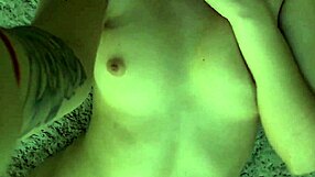 Beautiful Kris chats live on webcam, join her now