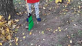 Brunette forester licks hairy pussy in forest hut