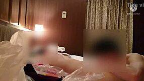 ASIAN PUSSY DIVING FULL VERSION MODEL LICKS MUFF DEEP