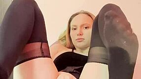 i'm screamin' cuz my narrow tight ass takes first big toy plug so painful yet pleasin' deep