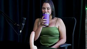 She Teases Boquete, Flashes Tits, Then Fists and Anal Cums - Maria Bittencourt's Wild Fetish Ride?