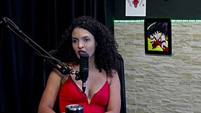 nobody noticed her at the gym sister got mad discovered fetishes mia luz sheer red