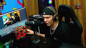 o podcast nem começou e já tô pelada com o ruan babando em mim pépum no barraco completo no sheer red