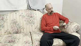 Cheerleader teen, use pussy on stepdad for his car keys?