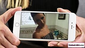 Two mature ladies finger masturbate face sit and squirt together