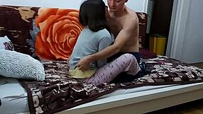 Petite College Girlfriend Moans in Homemade Creampie Missionary Ride