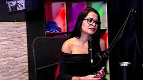 nobody noticed her at the gym sister got mad discovered fetishes mia luz sheer red