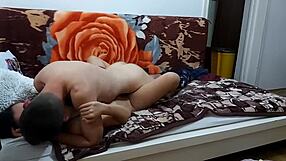 Petite College Girlfriend Moans in Homemade Creampie Missionary Ride