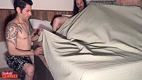 essa esposa plus size acorda com tesão, fode com pauzão, mama porra e treme a bunda grande após marido sair