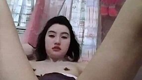 OH YES HORNY AMATEUR FINGERS PUSSY TO WILD SOLO ORGASM!