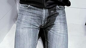 i soak my jeans peeing desperately in the toilet