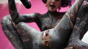 She stretches her workwear ass with toys gapes wide and squirts hard