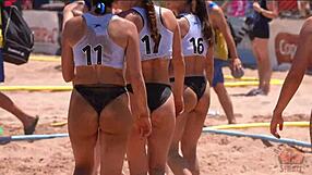 big booty handball tempts deeper grabs