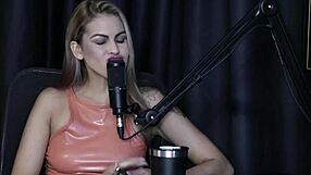 Lexi Mallet cums hard with clients but loves dick best