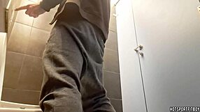 WOW SEXY MUSCULAR STUD JERKS MONSTER COCK IN PUBLIC BATHROOM!