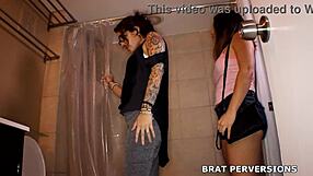 Muscular lesbians worship dirty farting asses lick big wet pussies