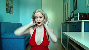 What happens when mommy gets crazy alone with huge dildo toys