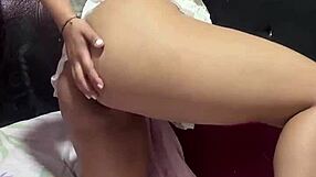 Nerdy Snow White Costume Girl Masturbates Homemade Latina Style!