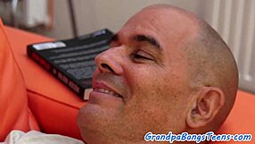 mmm sweet teen craves grandpas hot cumshot so bad 😍💦