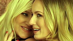 blonde babe scarlett sage facesits and licks petite lesbian pussy in lingerie