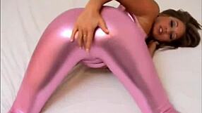 i luv cumshots on latex leather another hot collection!!