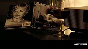 flora montgomery strokes cock topless 😍🔥