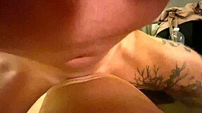 fodendo flavia oliver sem camisinha em varias posicoes ate gozar na boca