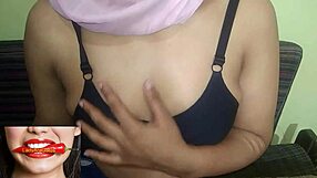 INDIAN SHOWS BIG TITS BOOBS Then Gets HARDCORE FUCKED OUTDOOR With MILK ORGASM