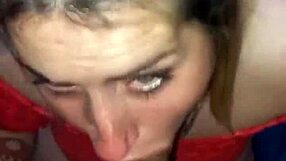 me gusta que me cojan la garganta y me den de perrito por mi chincheta toda mojada