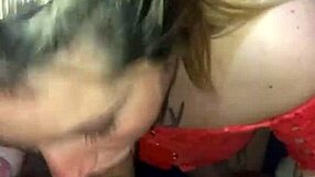 me gusta que me cojan la garganta y me den de perrito por mi chincheta toda mojada