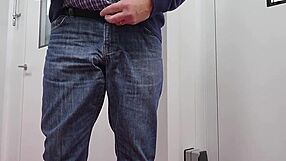 wanna watch me drop my pants and stroke my cock in hospital?