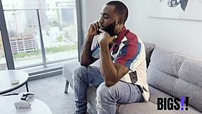 Hey doctor c stylex the muscular ebony bodybuilder patient needs your sexy checkup