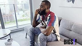 Hey doctor c stylex the muscular ebony bodybuilder patient needs your sexy checkup