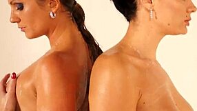 Hey, wanna see two hot teens lick in a steamy bath?