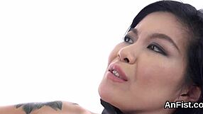 flirty lesbos stretch twats with fists and fart during anal play