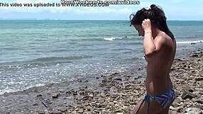 He Rips Clothes Off Girl For Holiday Sex Ravish