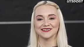 Blonde teen's tight pussy stretched by huge cock to her limit?