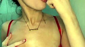 watch this horny british slut squirt on webcam