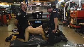 i crave naked police hunks fucking my gay ass and boning me deep