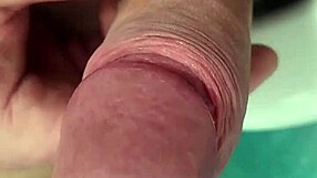 feeling so horny watching this petite quick handjob
