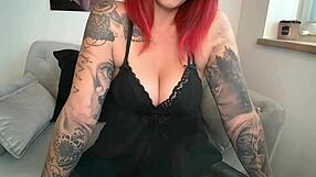 why does this sexy redhead camgirl nina love latex legging fetish so much?